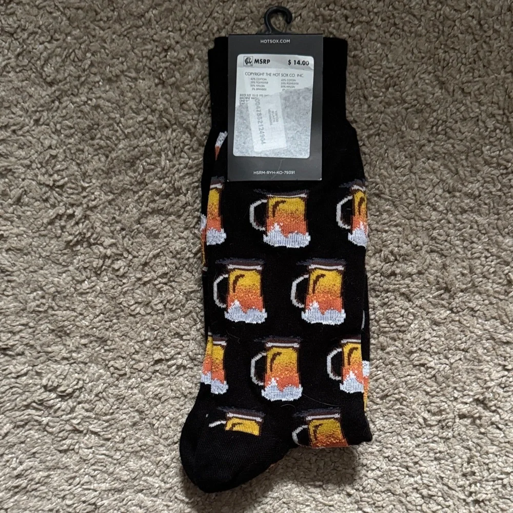 Hot Sox Men's Black Beer Pattern Socks